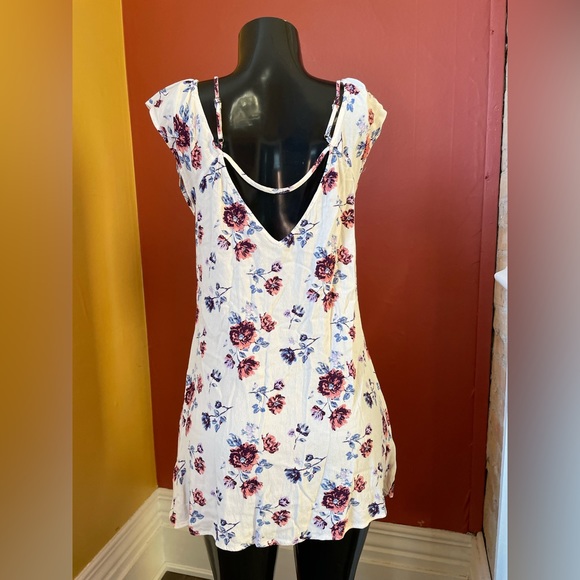 Women’s Forever 21 Sundress ( medium ) - Picture 4 of 4